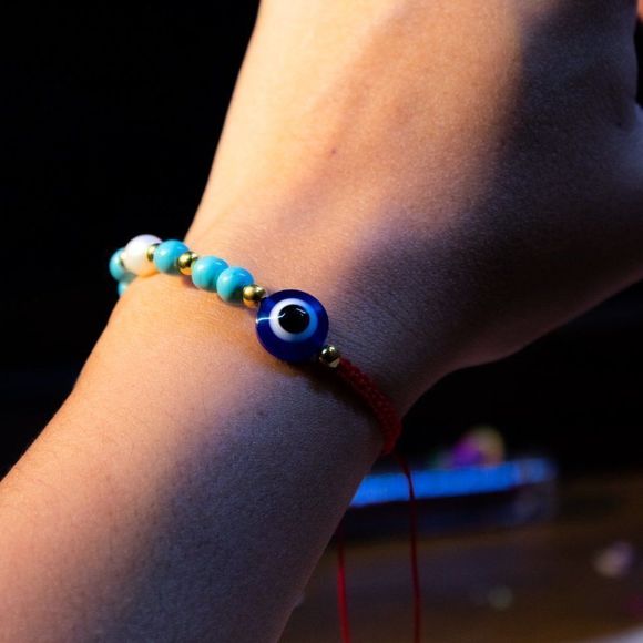 *2/$15* Handmade Turkish eye bracelet red - Picture 4 of 4